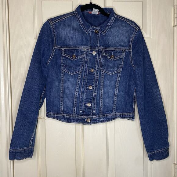 UNIONBAY Jackets & Blazers - Union Bay Denim Jean Jacket Women’s Button Up Distressed Cropped Front Pockets L